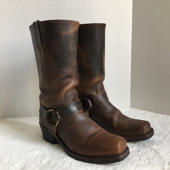 frye side harness boot